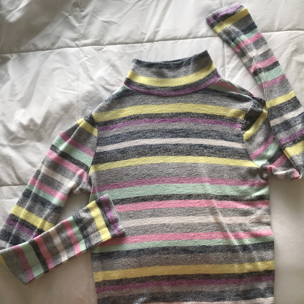 Long sleeve striped shirt